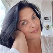 English as a second language.Easy learning ín small groups from basics to fluent